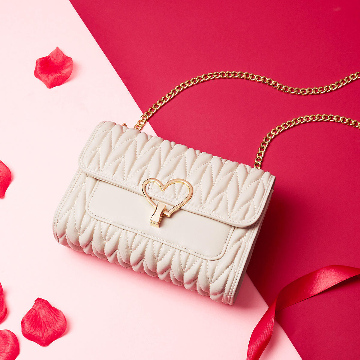 2025 High-End Women's Crossbody Bag Small Quilted Fragrance Niche Chain Polyester Lining Autumn Fashion Perfect Birthday Cover